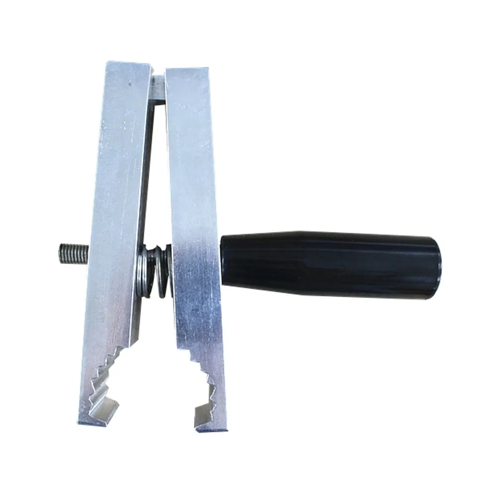 ~!phoenix_varIMG61!~