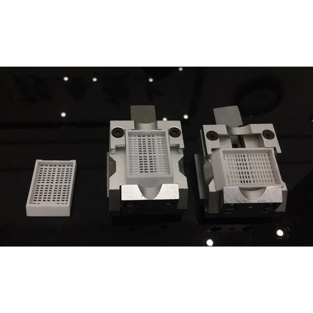 ~!phoenix_varIMG60!~