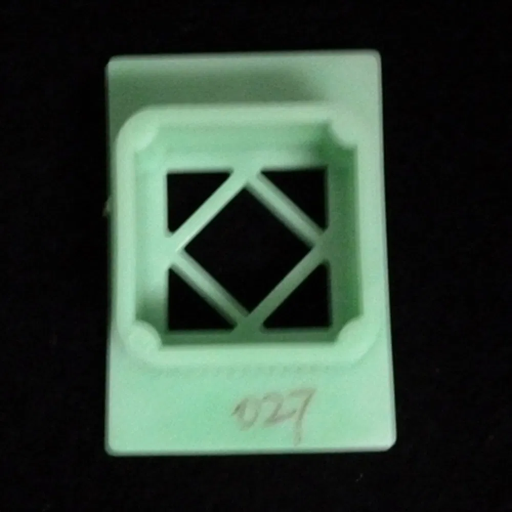 ~!phoenix_varIMG63!~