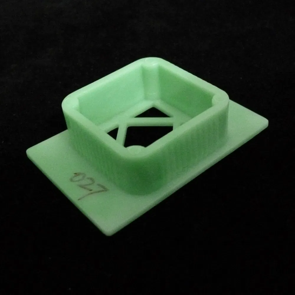 ~!phoenix_varIMG63!~